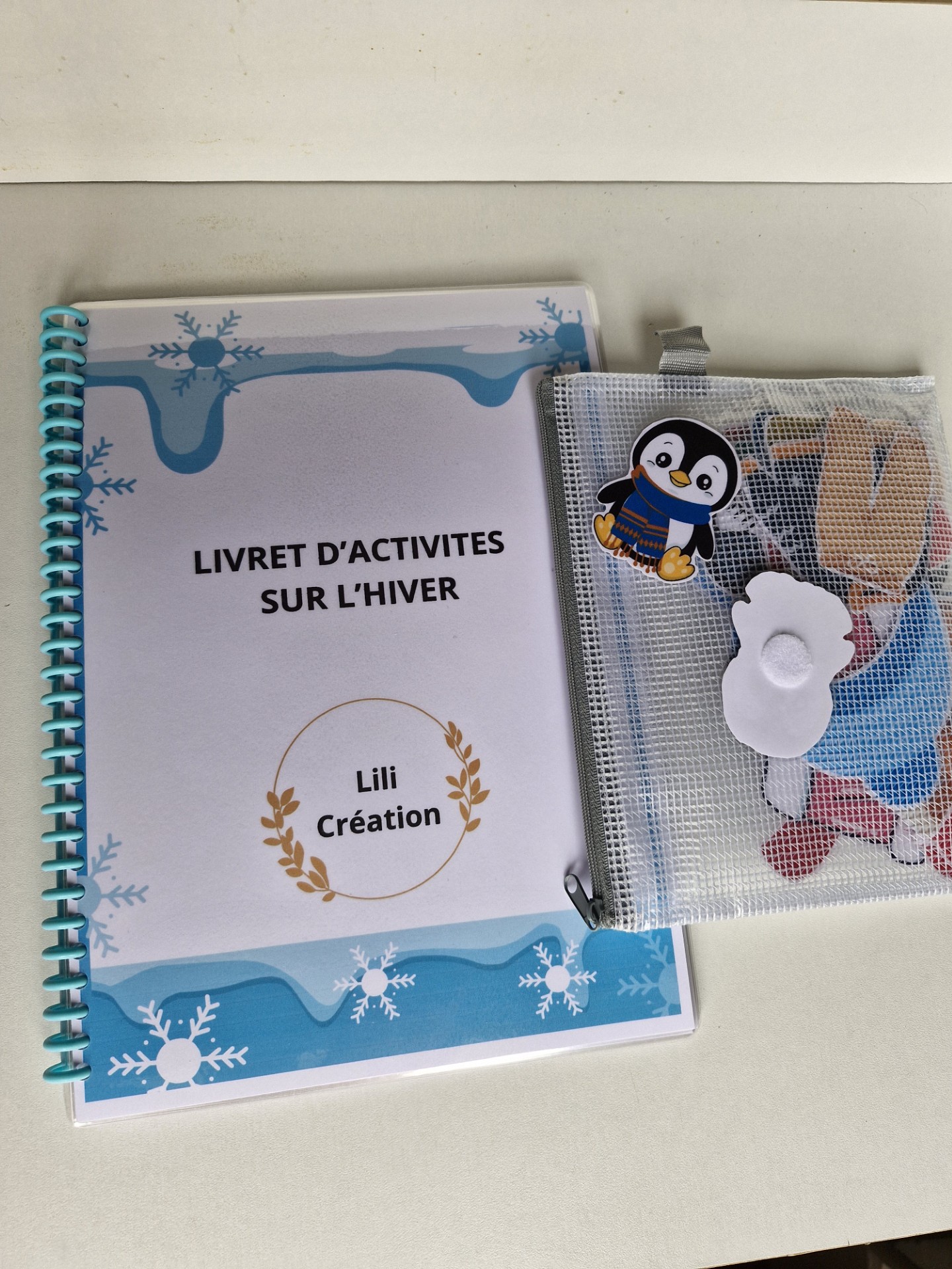 Livret Activités sur l'hiver + Pochette de rangement