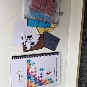 Livret Puzzles et couleurs + Pochette de rangement